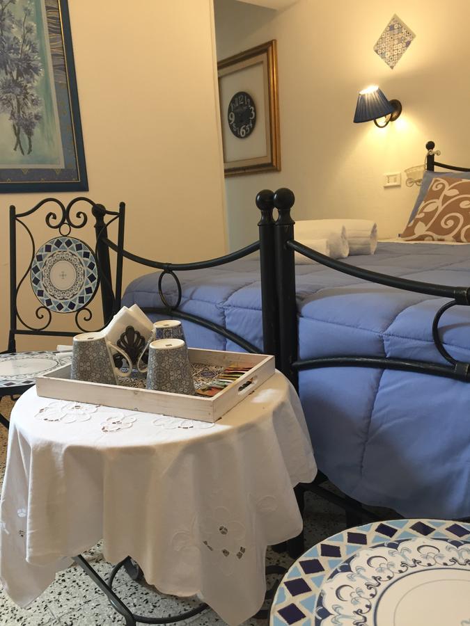 Eder Bed & Breakfast Сиракуза Екстериор снимка